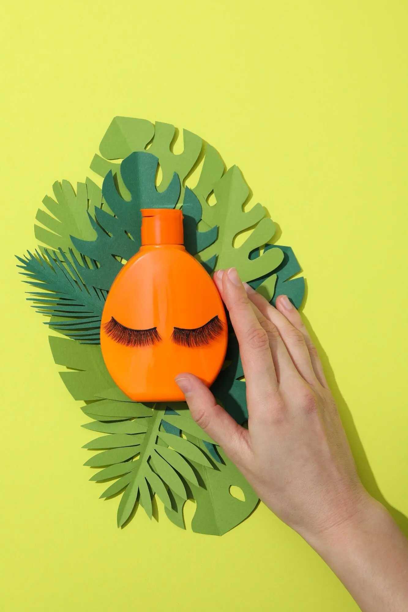 Концепция аксессуаров для летнего ухода за кожей, вид сверху.